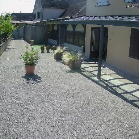 Hotel La Grotte Sagy  Exterior photo